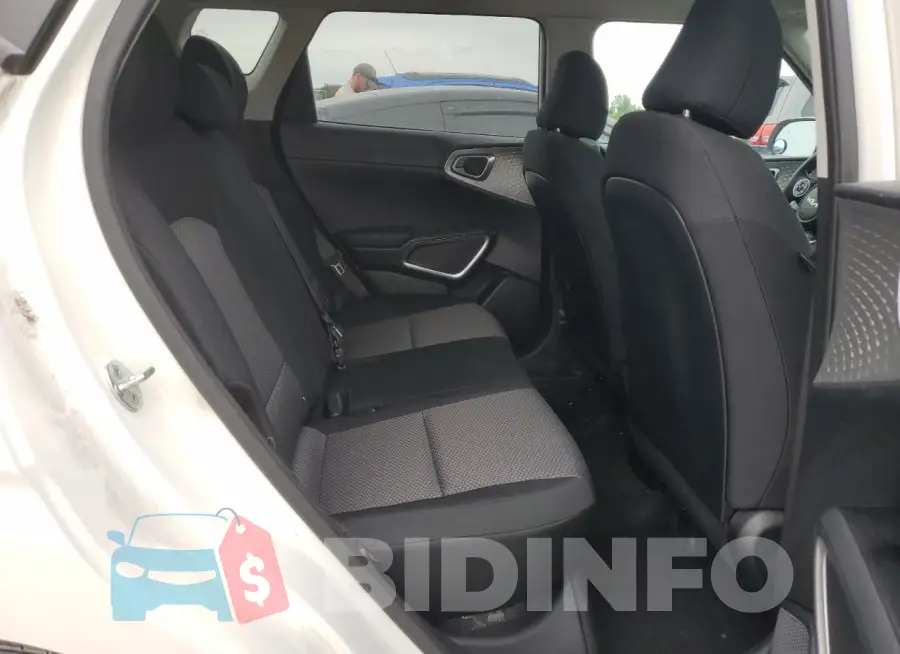 KNDJ23AU4N7171785 Photo# 10