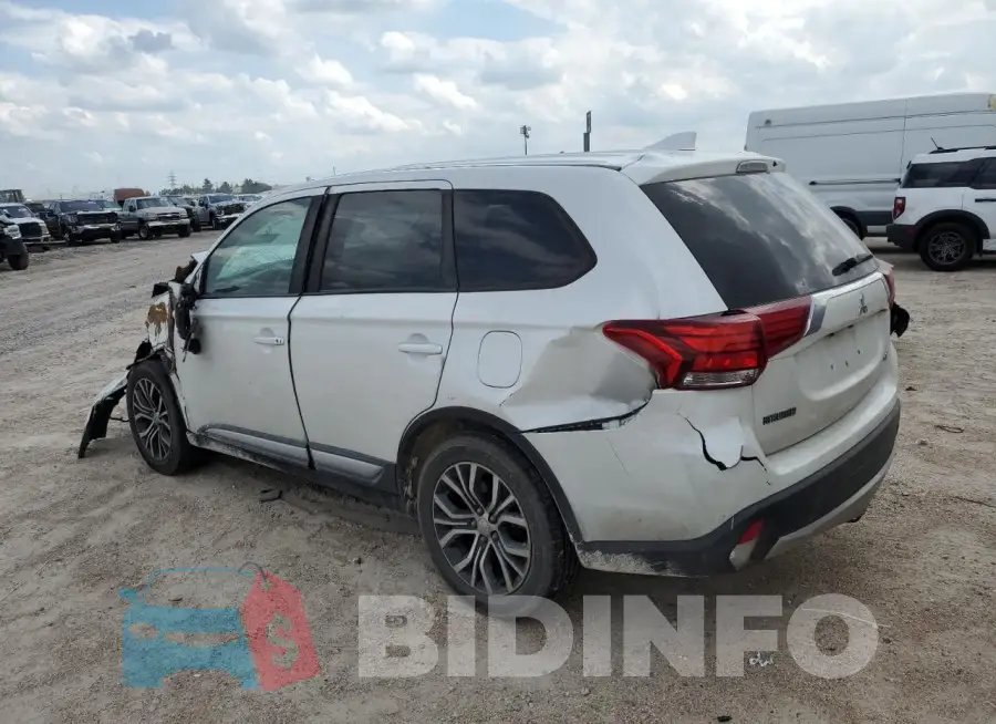 JA4AD3A38JZ042622 Photo# 2