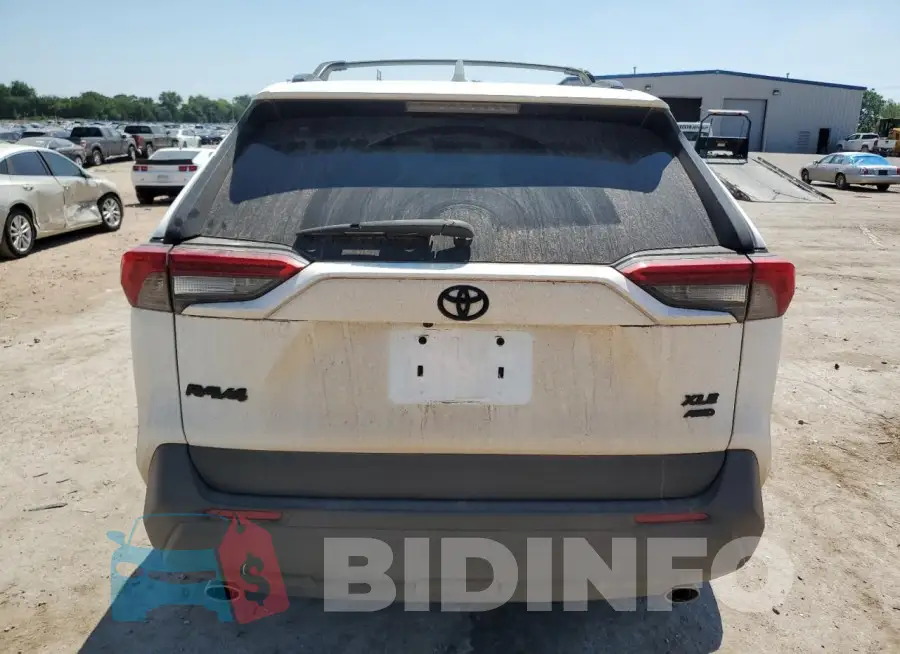 2T3A1RFV5KW045247 Photo# 6