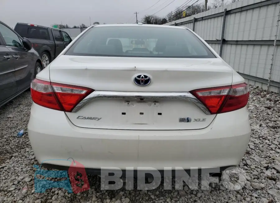 4T1BD1FK8HU213435 Photo# 6