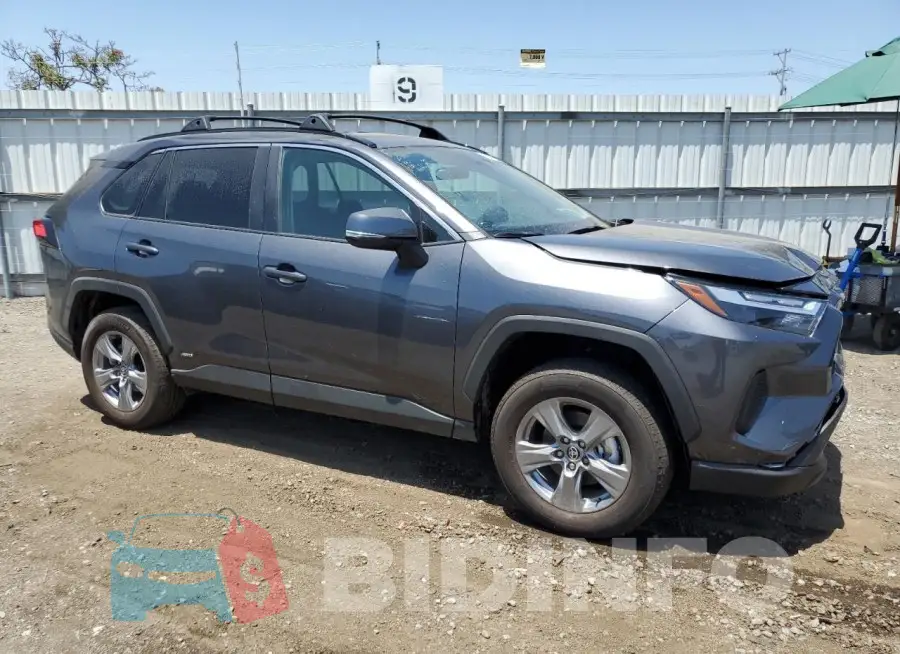 4T3RWRFV8PU107753 Photo# 4
