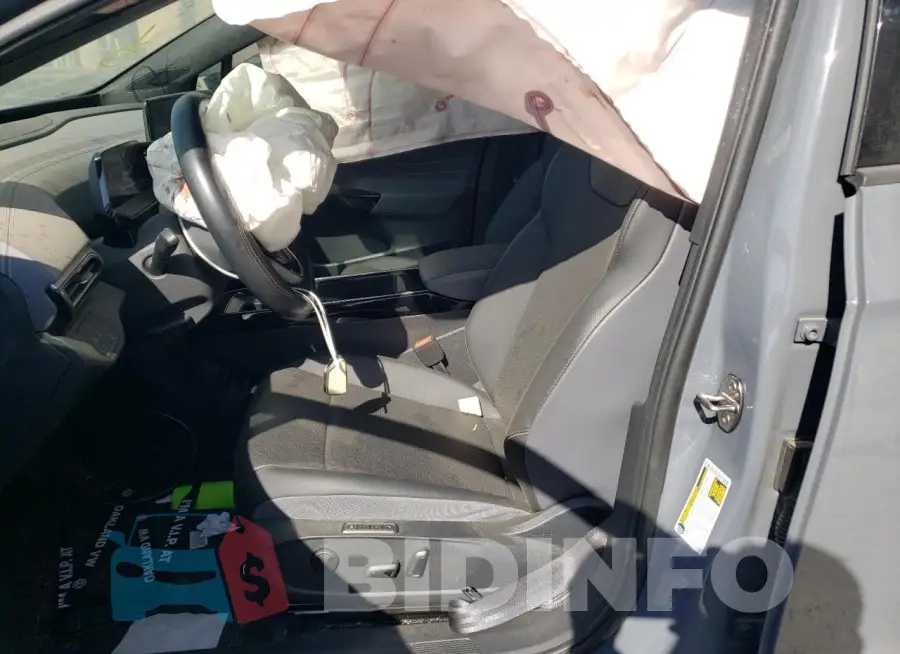 1V25MPE80PC030253 Photo# 7