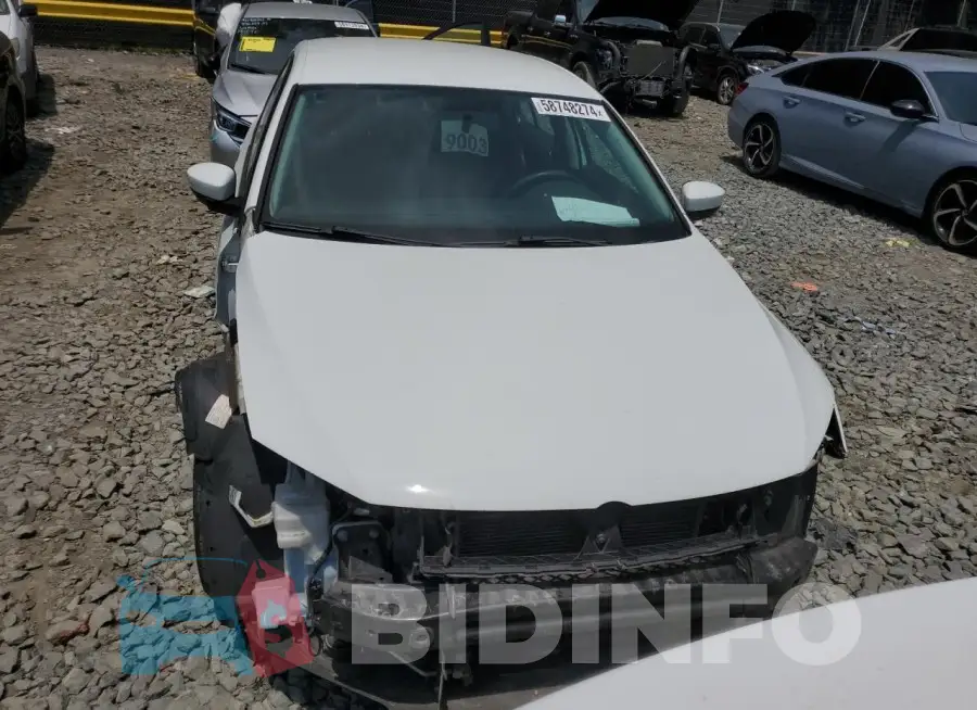 3VW2B7AJ5HM402945 Photo# 5