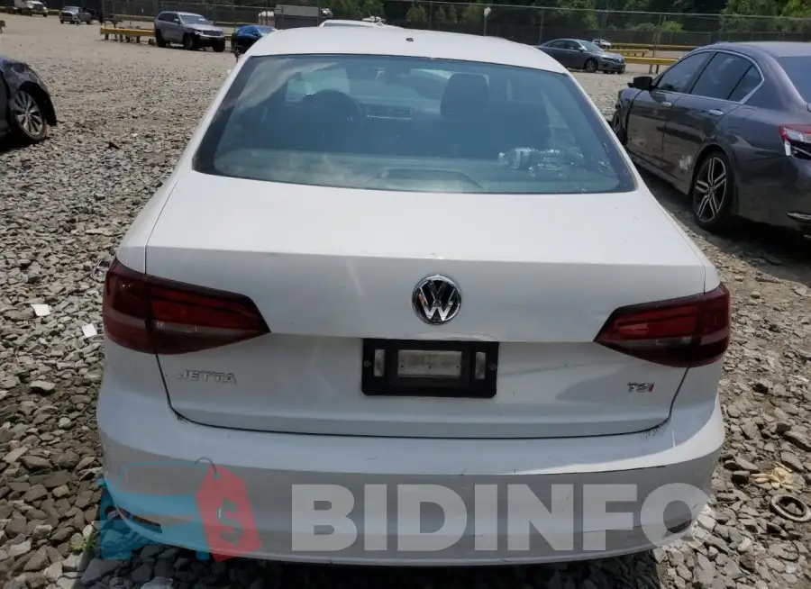 3VW2B7AJ5HM402945 Photo# 6