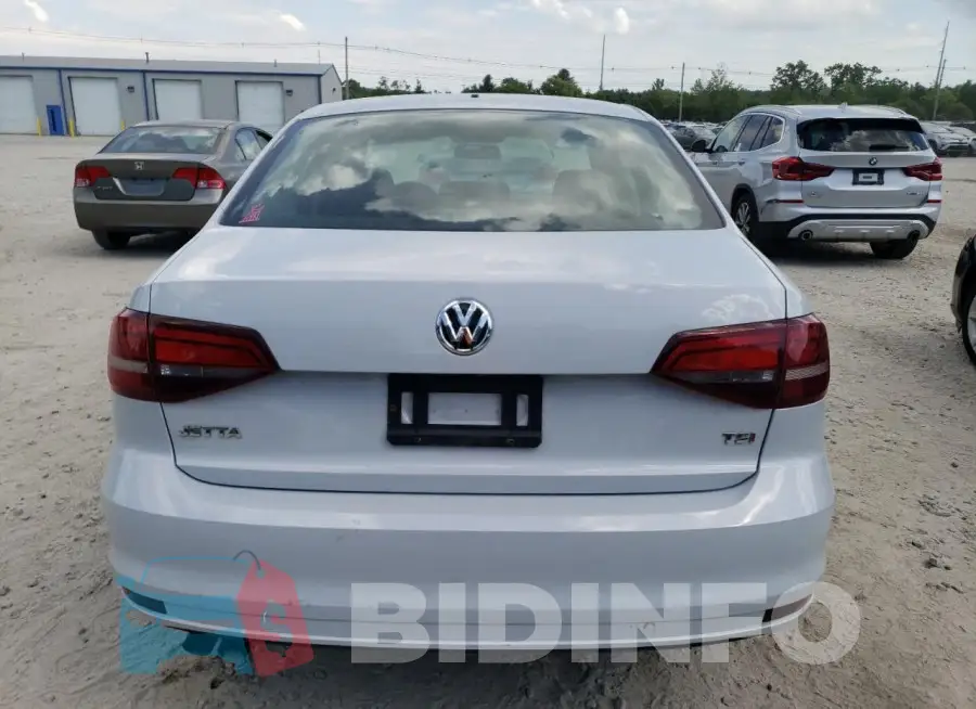 3VW2B7AJ9HM235876 Photo# 6