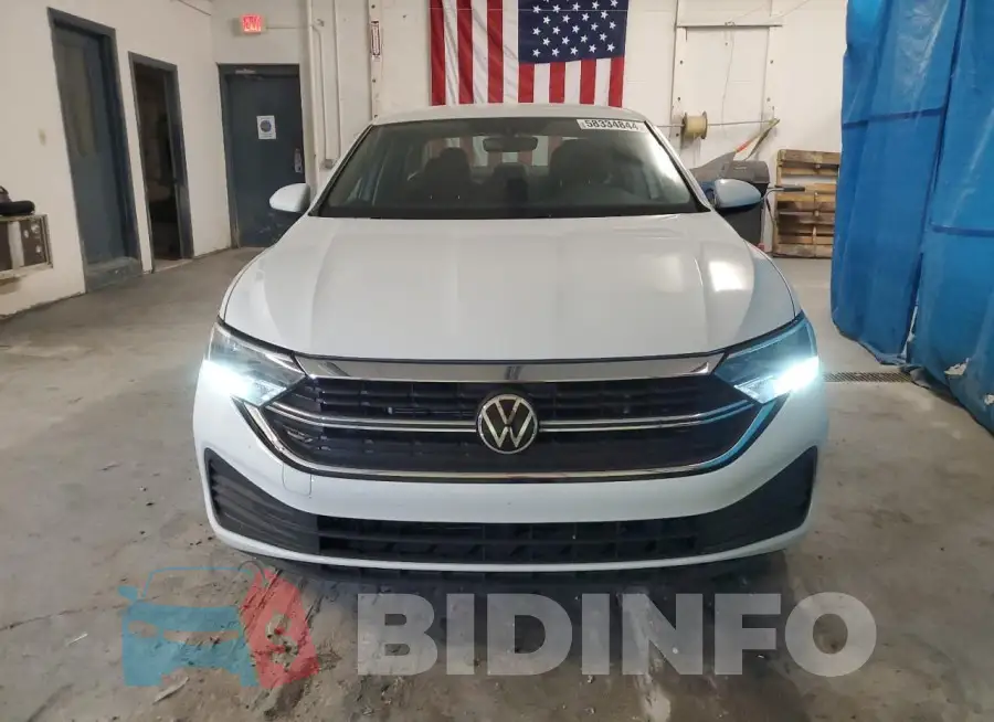 3VW5M7BU0PM056494 Photo# 5