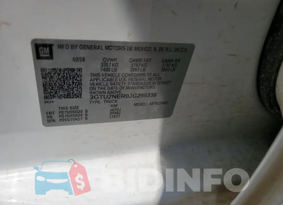 3GTU2NER0JG295338 Photo# 12