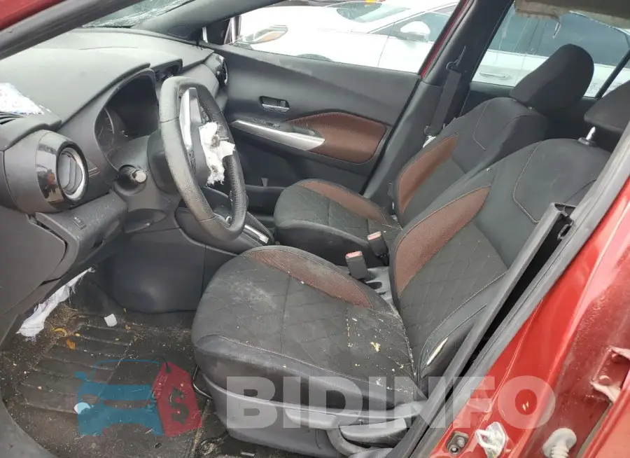 3N1CP5CU8JL510513 Photo# 7