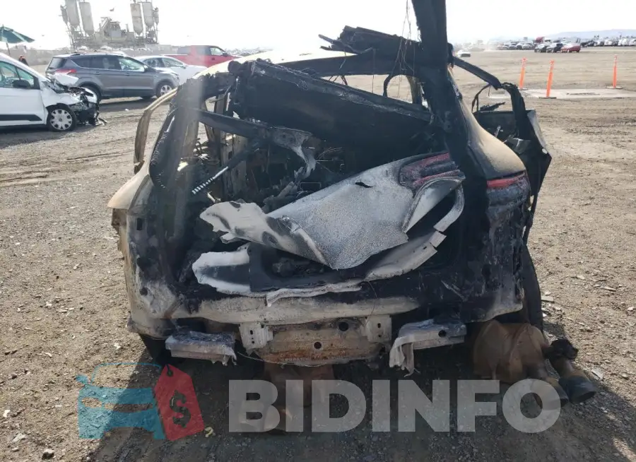 WP1AB2A53FLB52235 Photo# 6