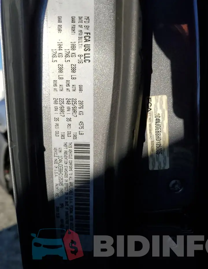1C4NJDEB8HD125305 Photo# 12