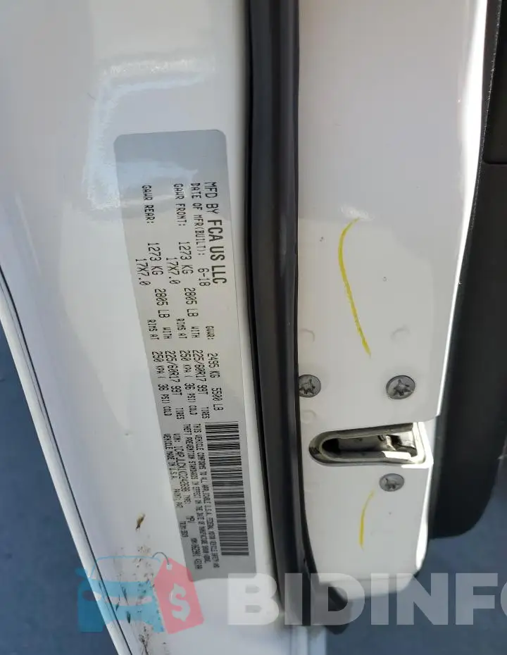 1C4PJLCX1KD242698 Photo# 12