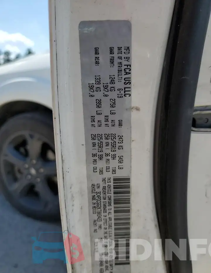 3C4PDCGG2KT803423 Photo# 13