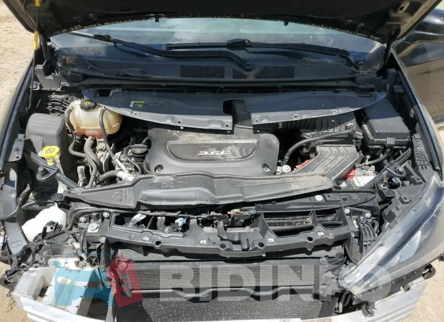 2C4RC1EG2JR132565 Photo# 12