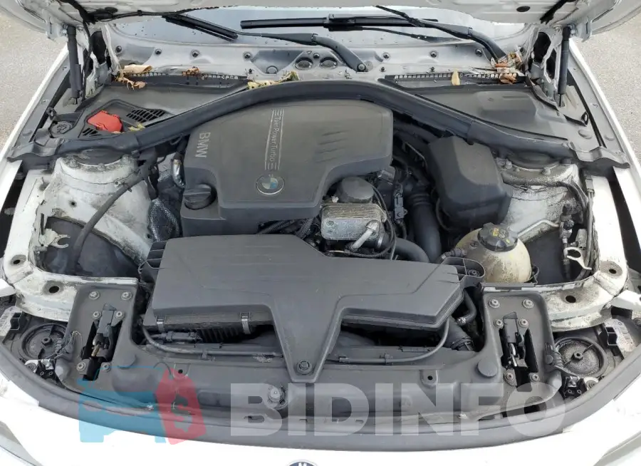 WBA8E3G52GNT78256 Photo# 11