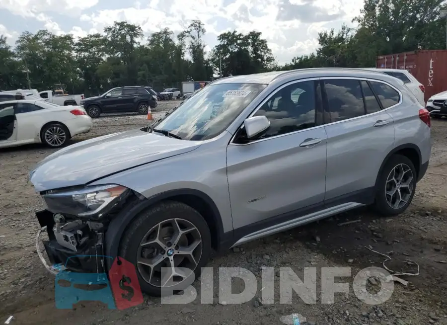 WBXHT3C3XJ5K20478 Photo# 1