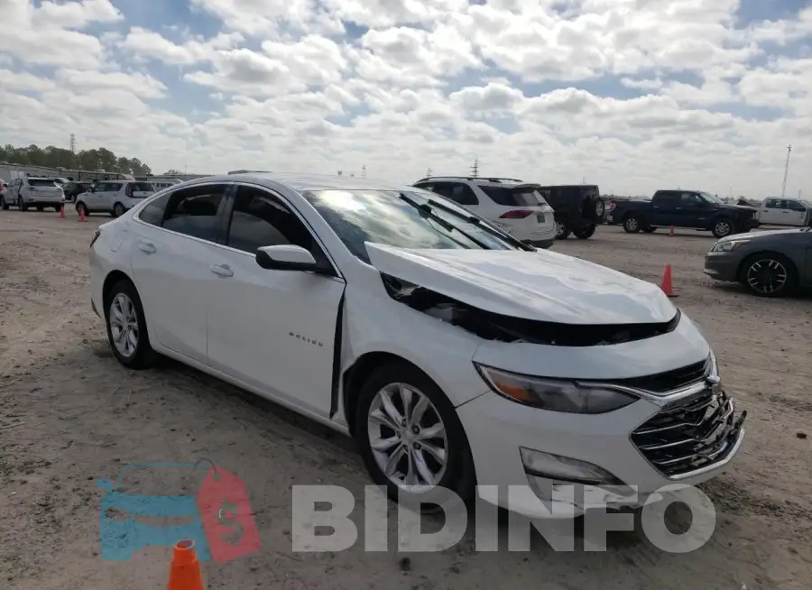 1G1ZD5ST0LF053713 Photo# 4