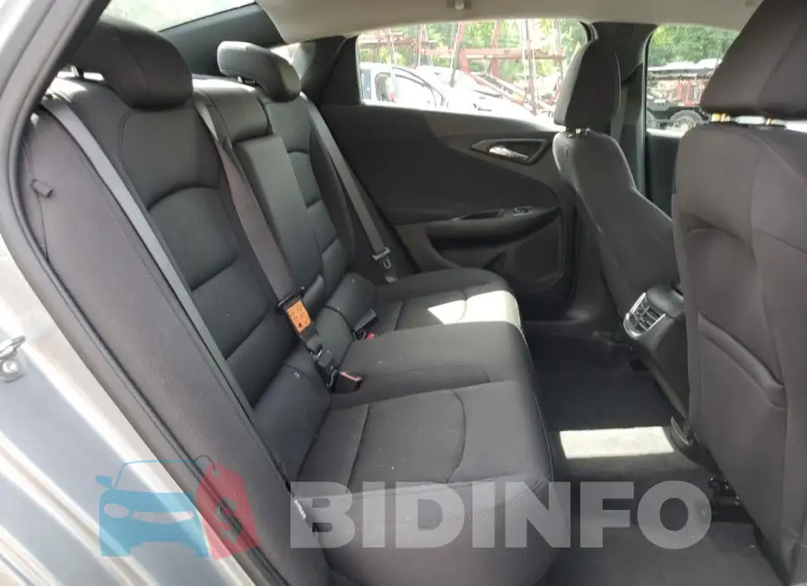1G1ZD5ST1PF145306 Photo# 10