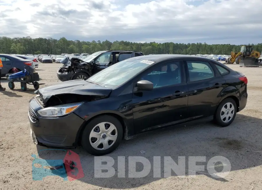 1FADP3E22GL223972 Photo# 1