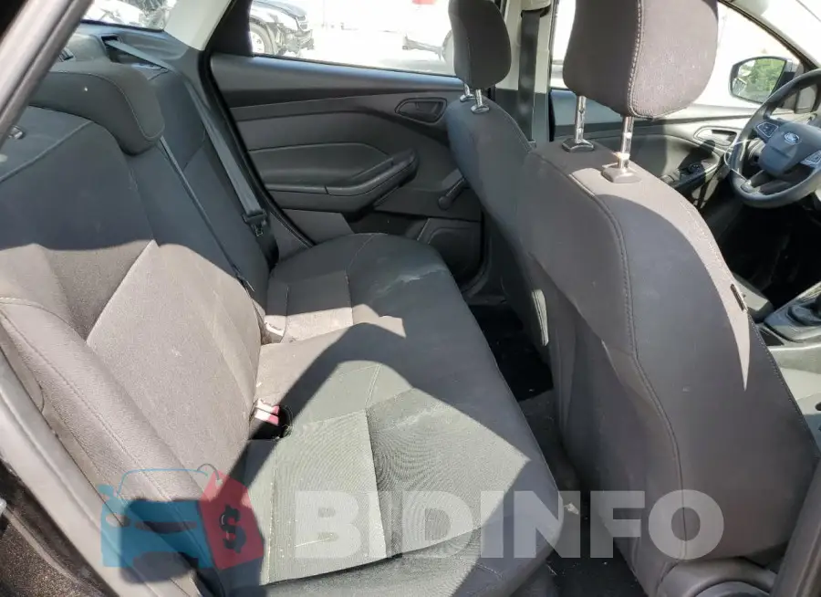 1FADP3E22GL223972 Photo# 10