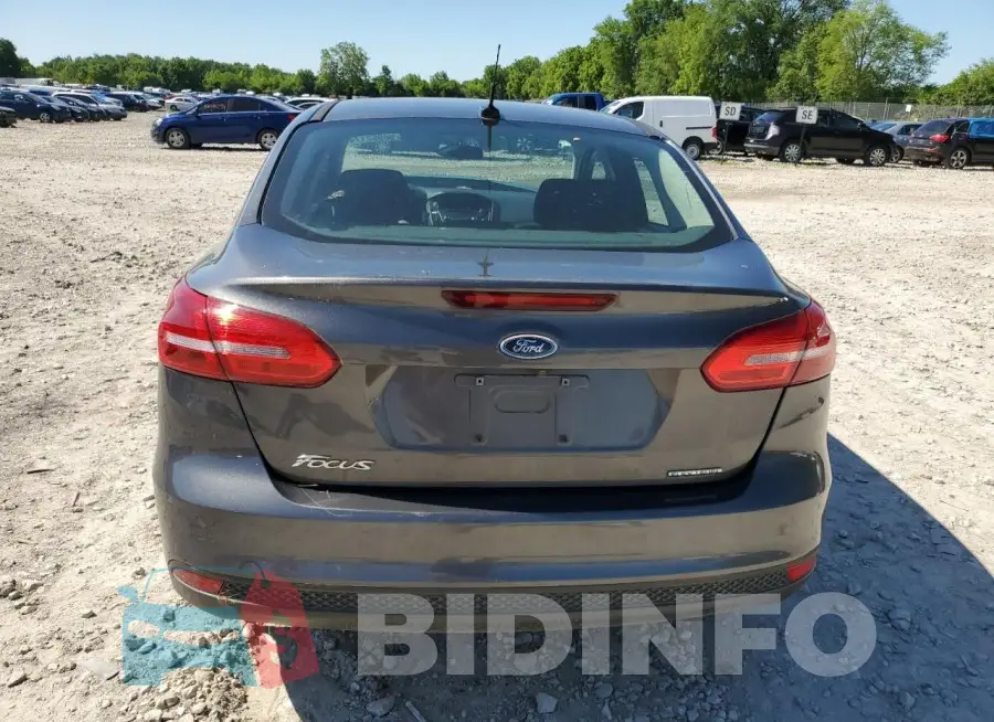 1FADP3E26GL211744 Photo# 6