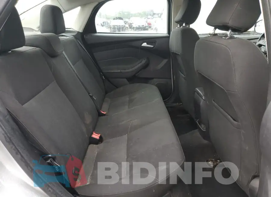 1FADP3F26FL218481 Photo# 10