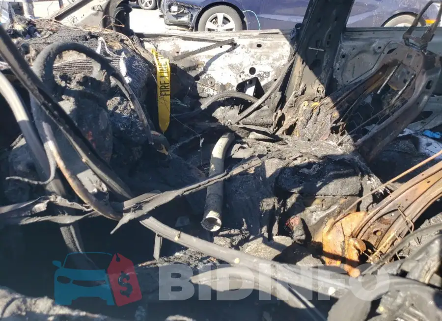 1FADP3F2XGL350063 Photo# 7