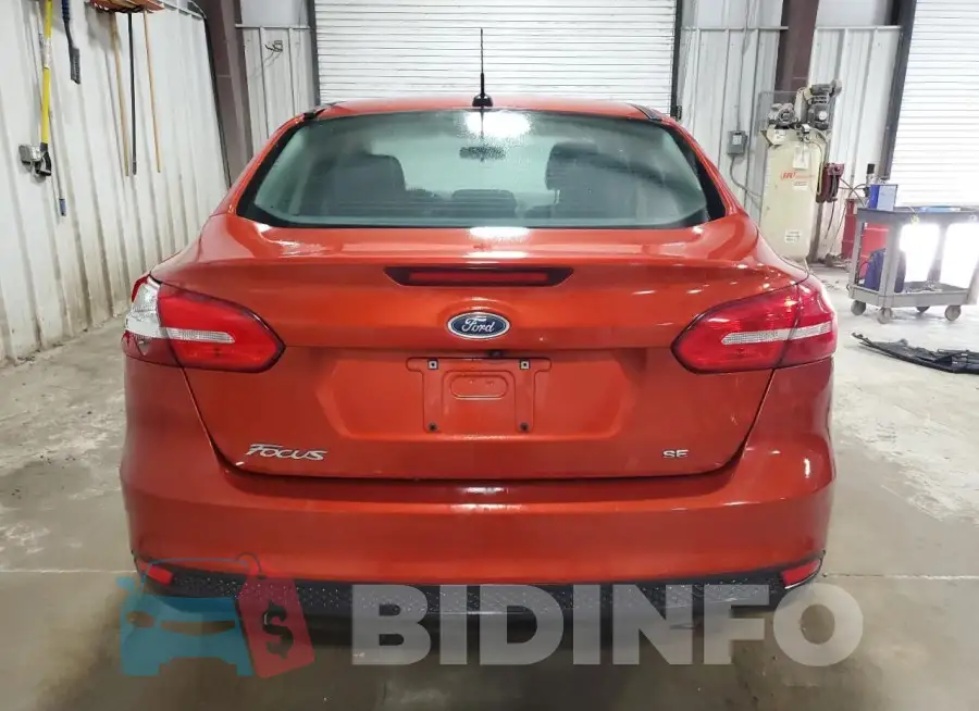 1FADP3F2XJL292088 Photo# 6