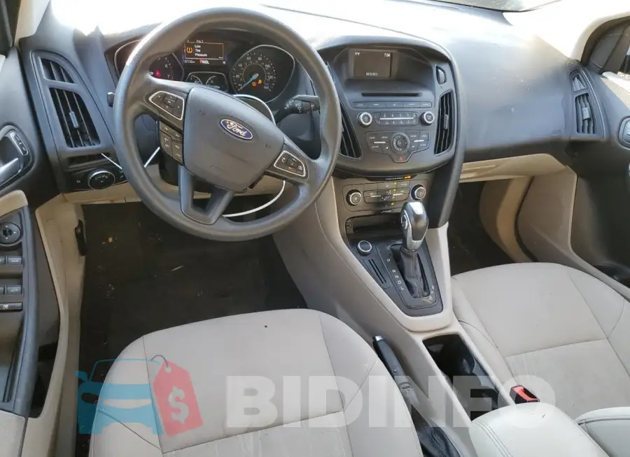 1FADP3K20FL262613 Photo# 8