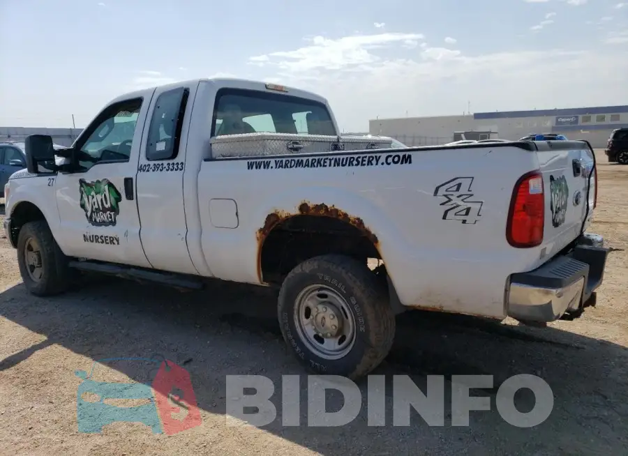 1FT7X2B62GEB12318 Photo# 2