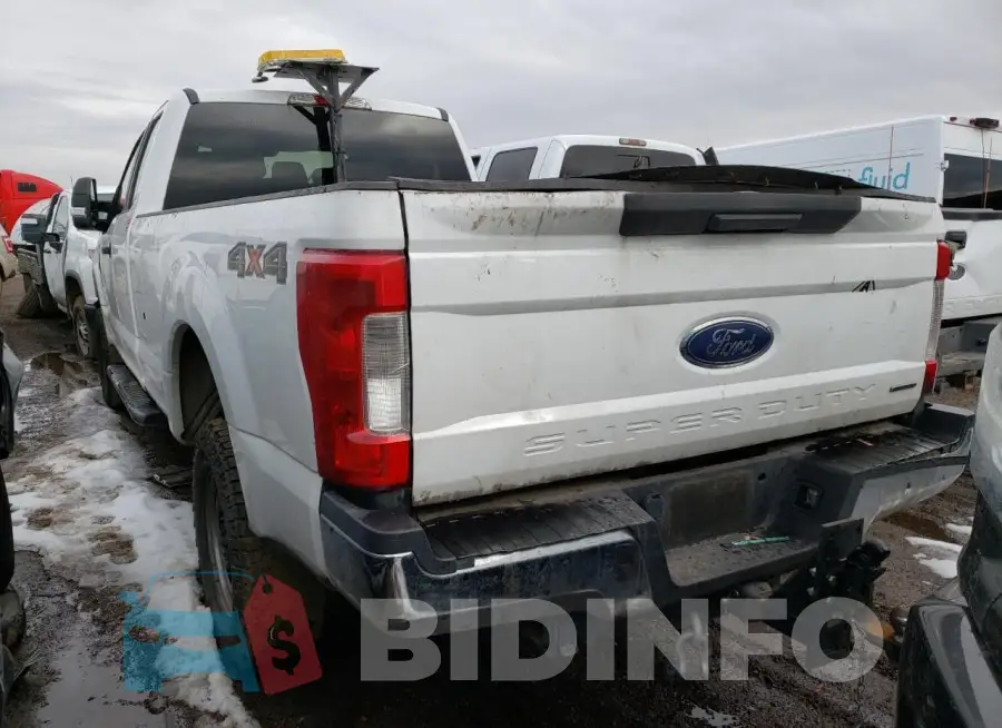 1FT8X3B68HEF37473 Photo# 2