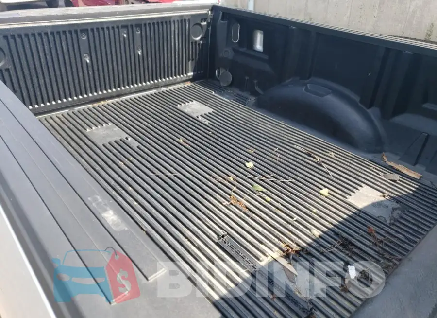 1FTMF1E80HKE27716 Photo# 10