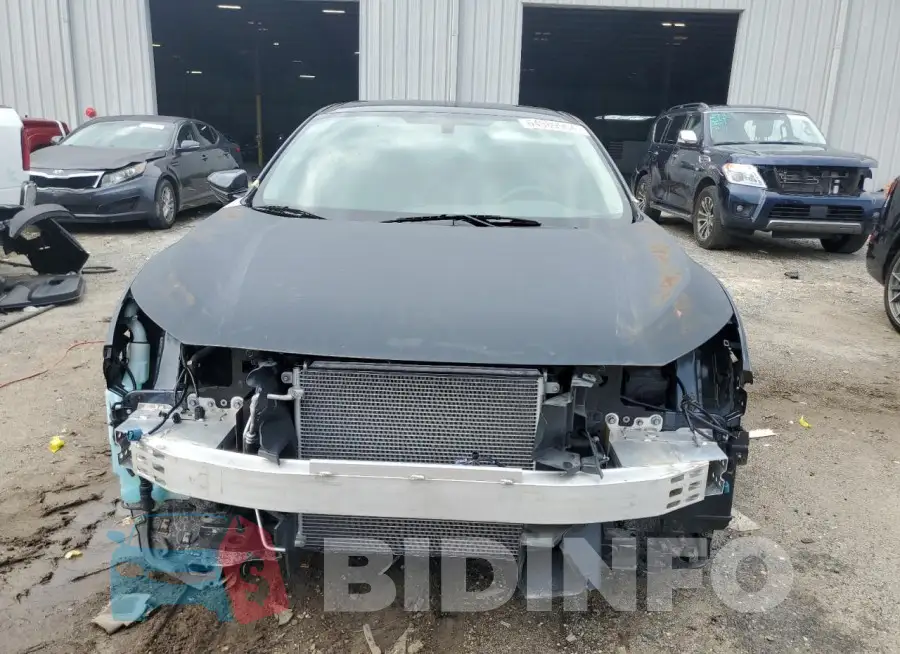 19XFC2F50GE048129 Photo# 5