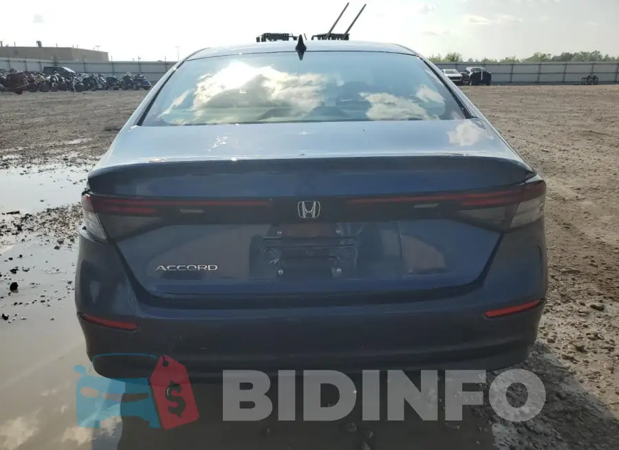 1HGCY1F37PA053751 Photo# 6