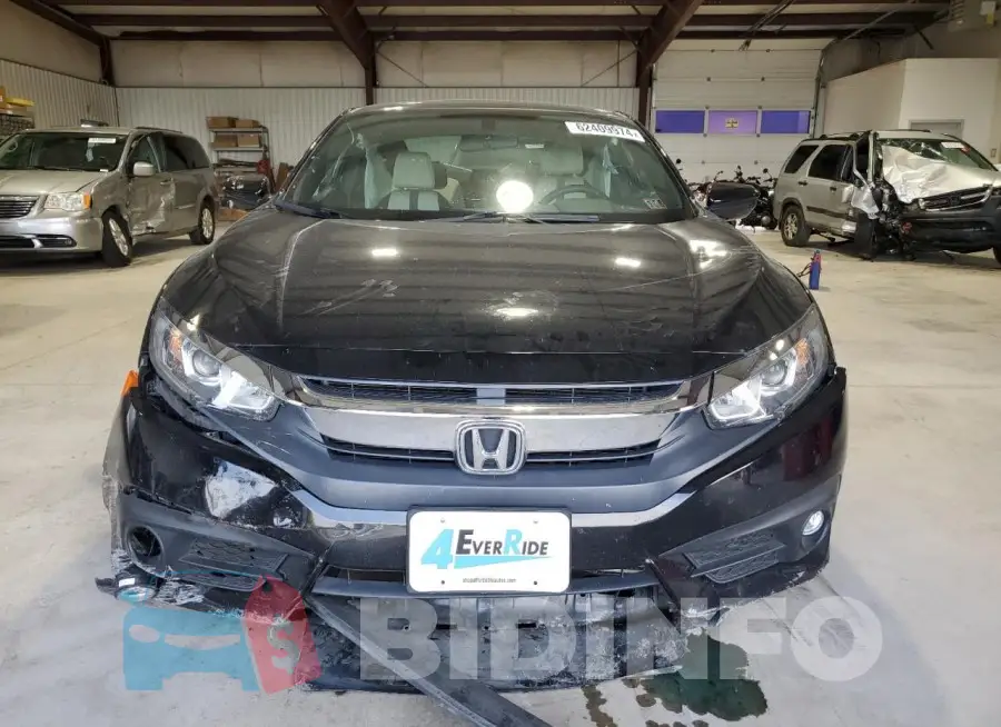 2HGFC3B3XGH354075 Photo# 5