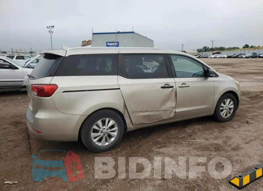 KNDMB5C19G6088423 Photo# 3