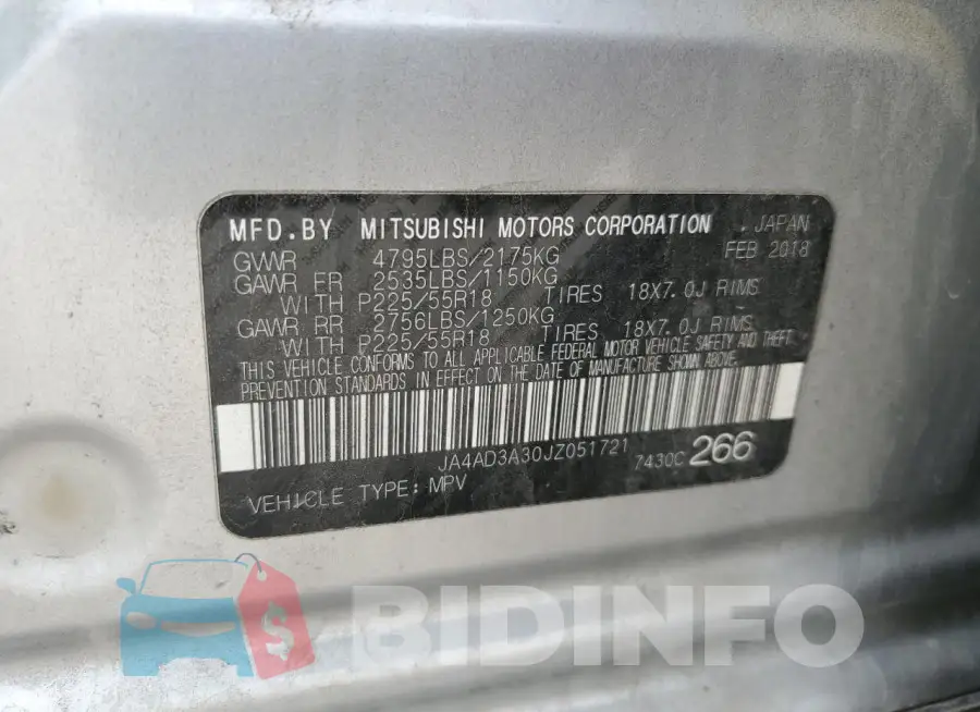 JA4AD3A30JZ051721 Photo# 13