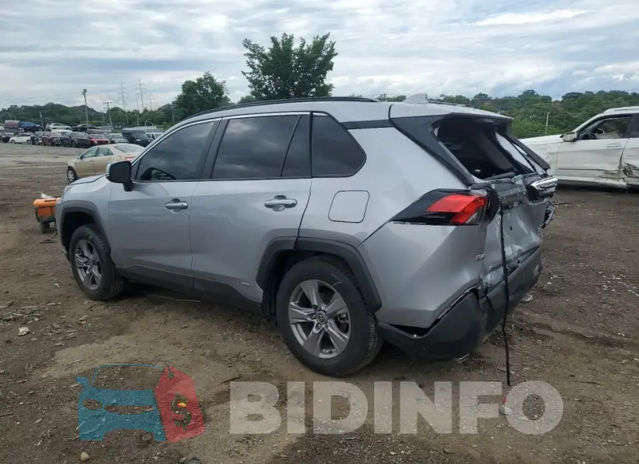 JTMRWRFV1PD172912 Photo# 2
