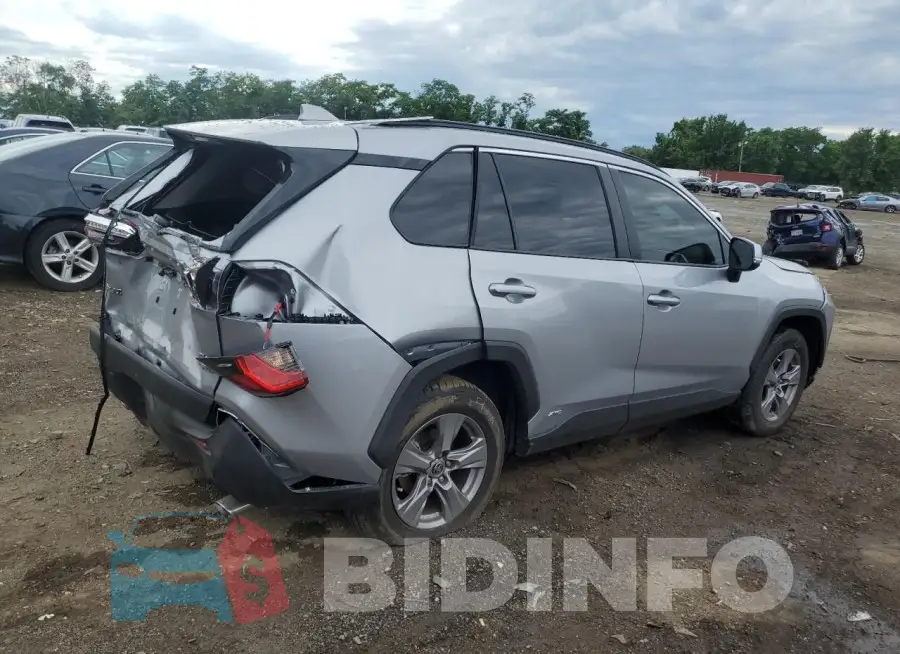 JTMRWRFV1PD172912 Photo# 3