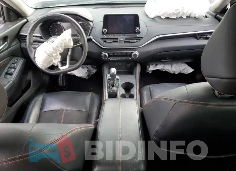 1N4BL4CV3KC180936 Photo# 8