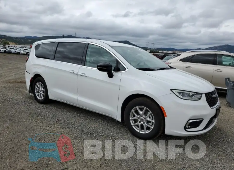 2C4RC1BG3RR146104 Photo# 4