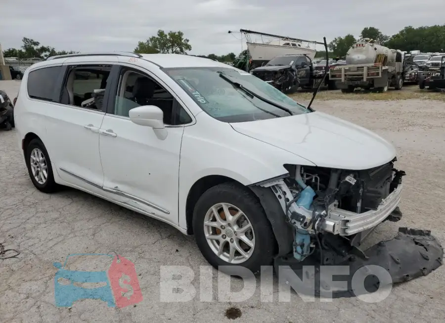 2C4RC1BG9LR123935 Photo# 4