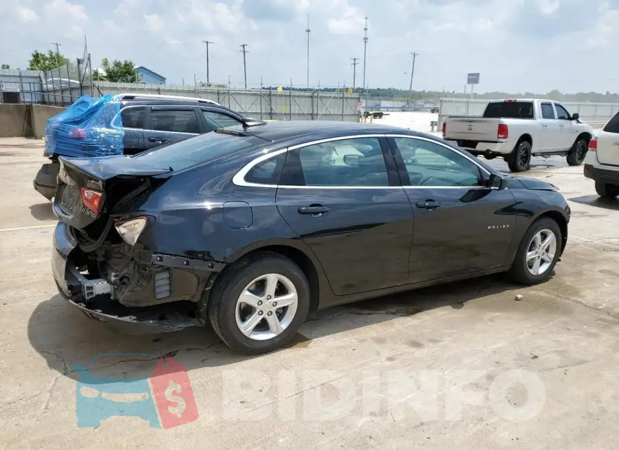 1G1ZB5ST6NF215403 Photo# 3