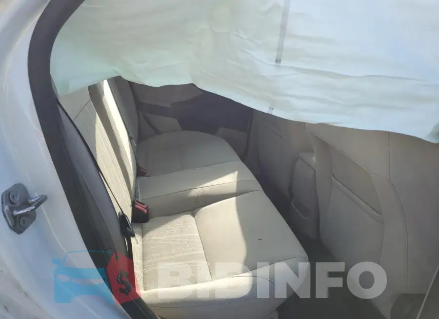 1FADP3F20FL250021 Photo# 10