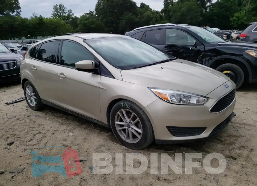 1FADP3K29JL238979 Photo# 4