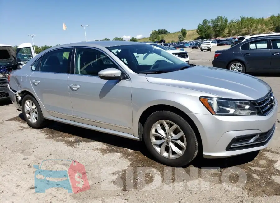 1VWAS7A39GC049414 Photo# 4