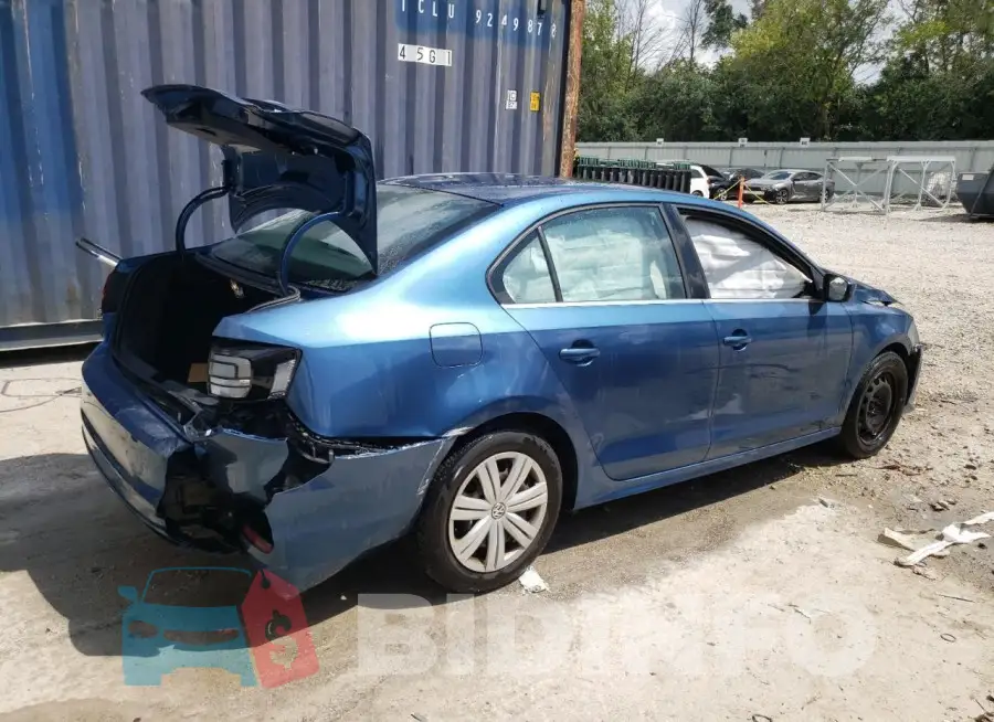 3VW167AJ9HM322743 Photo# 3
