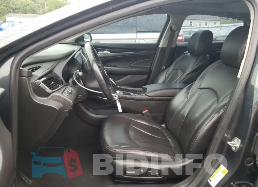1G4ZR5SS7HU186659 Photo# 7