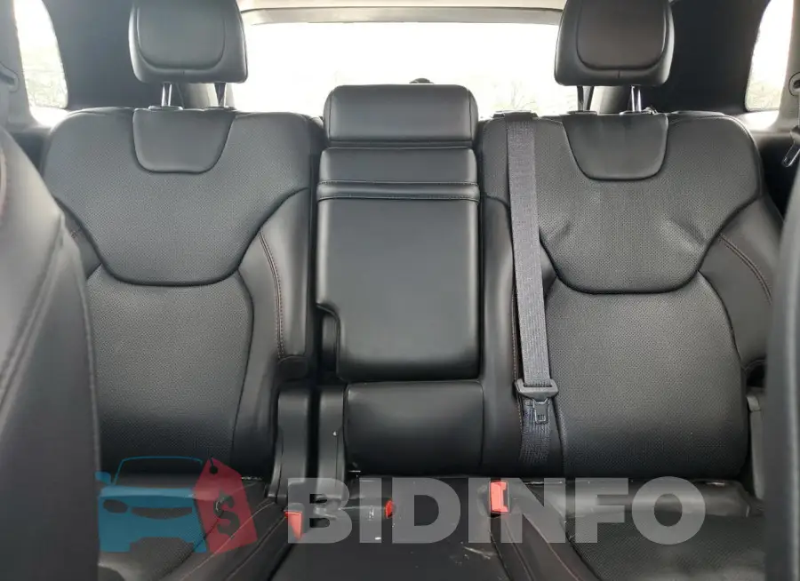 1C4PJMBS1HW615621 Photo# 10