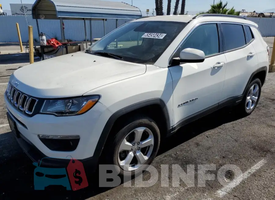 3C4NJDBB8LT142175 Photo# 1