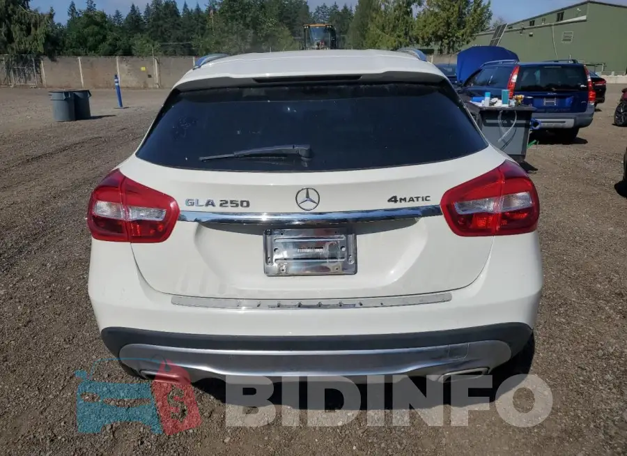 WDCTG4GB8HJ351245 Photo# 6